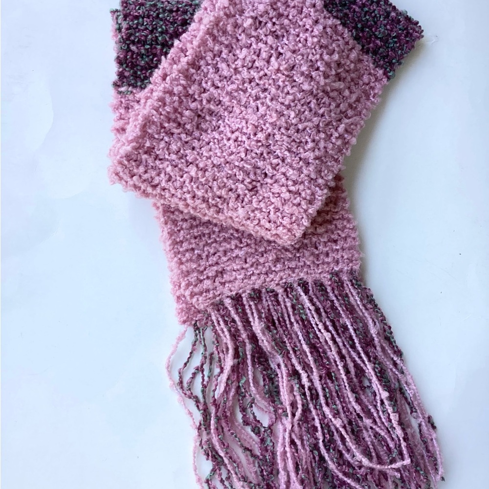 Scarf Pink Dark Rose Knit Hand Crafted Boucle Fringed Colorblock - Picture 7 of 10
